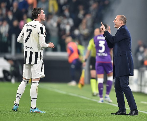 An annual salary of 12 million euros after tax is required! Reporter: Milan clearly wants to sign a forward, aiming at Vlahovic