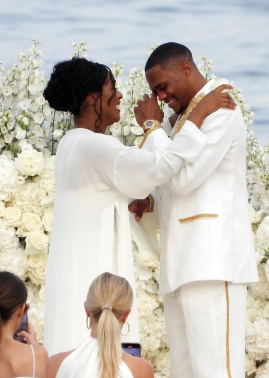 Tenth anniversary of marriage! Westbrook couple reiterates their pledge in Italy Westbrook sheds tears of happiness