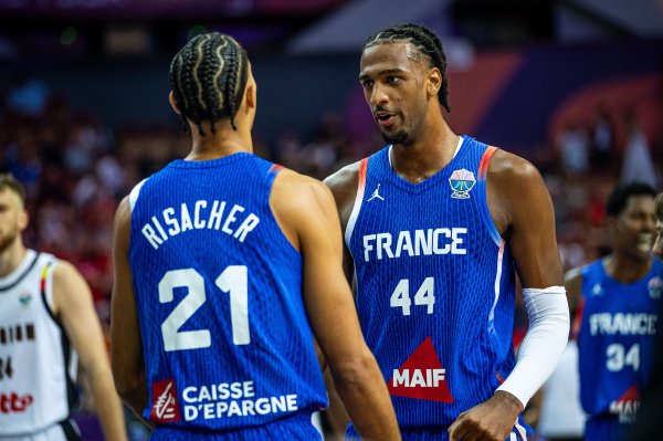The European Championship is coming! Clippers Wizards stars leave one after another, 1 tough guy is injured twice and still stands up