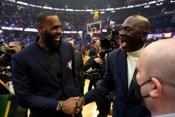 Hall of Fame wide receiver Irving: GOAT on the field is Jordan, GOAT off the field is James