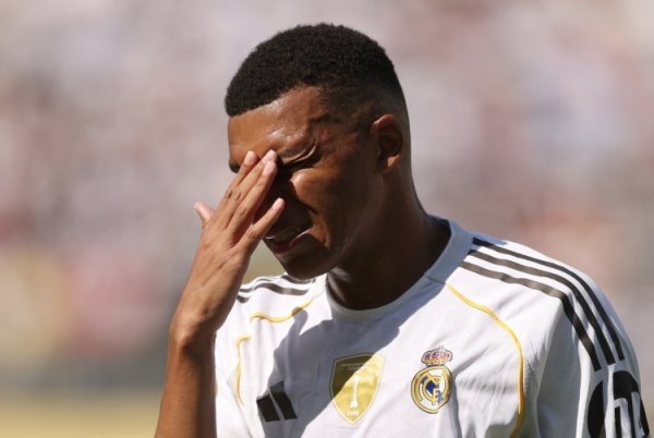 Reporter: A Real Oviedo fan arrested for making racist gestures to Mbappe