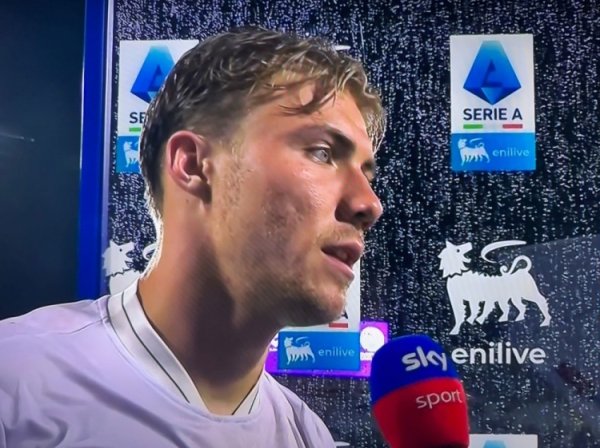 Hoylen: I m happy for this goal, I m very happy to be a member of Naples